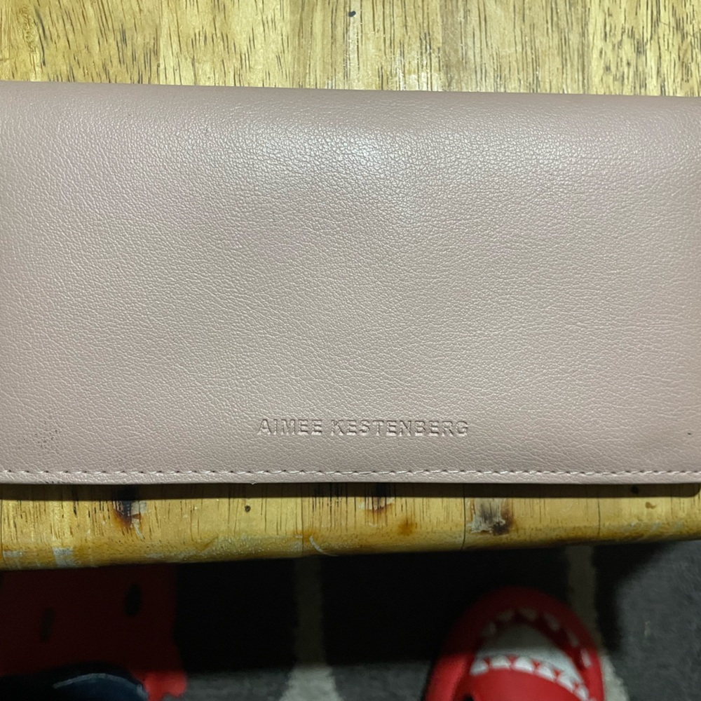 Aimee Kestenberg women’s wallet